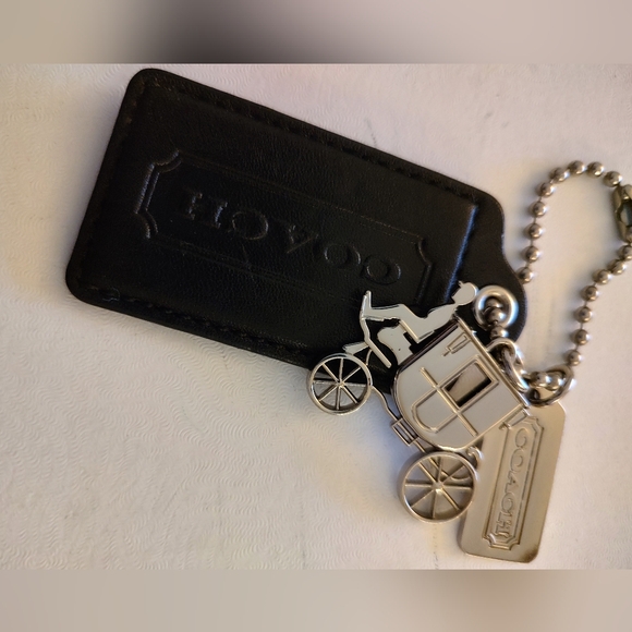 Coach EUC Iconic Silver Carriage & Brown Leather Hangtags - Picture 4 of 9